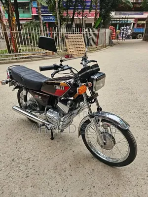 Yamaha 2004