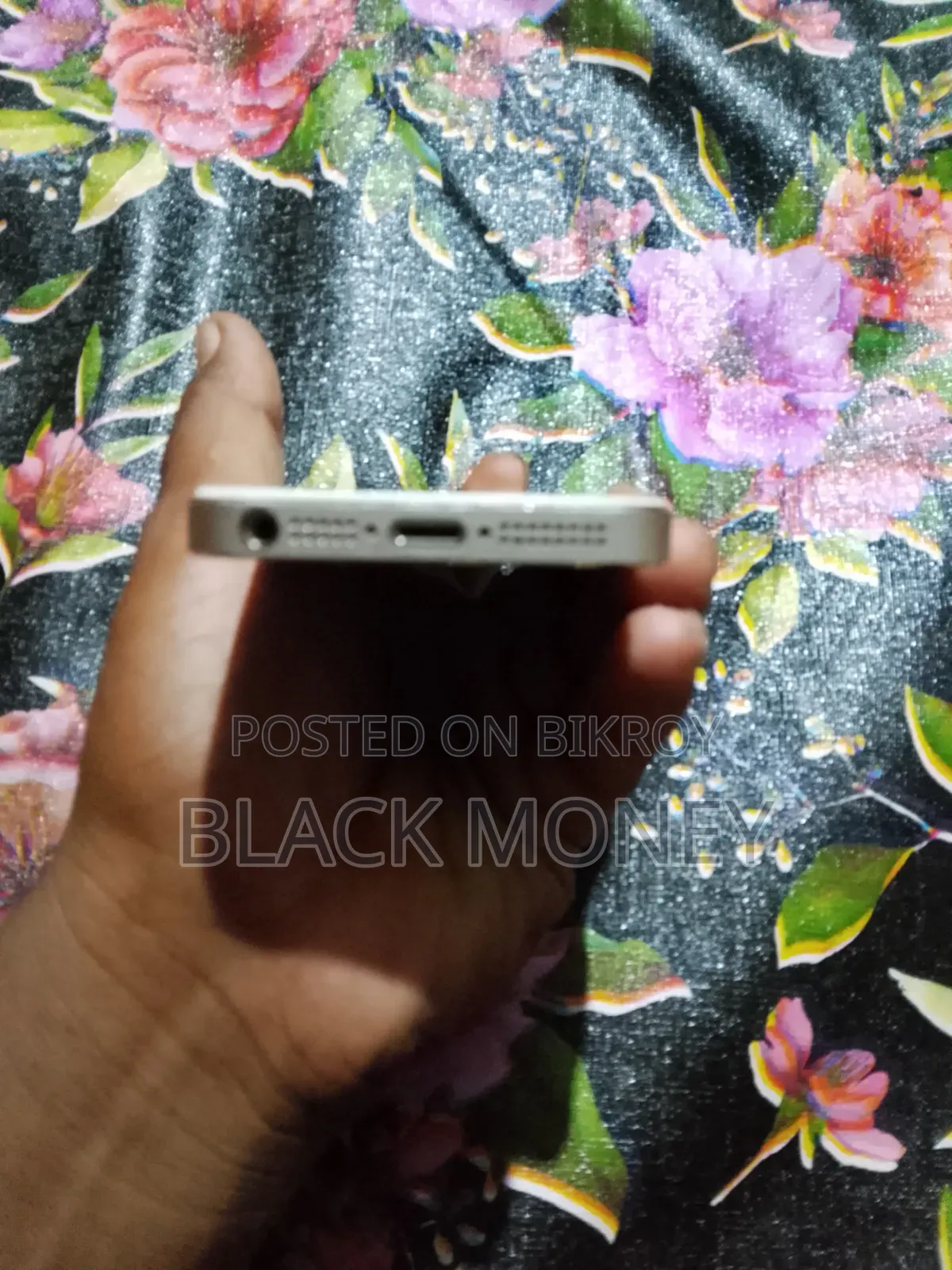 Apple iPhone 5s 64 GB Rose Gold