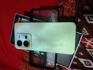 Vivo V25e 128 GB Gold