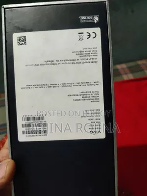 Vivo V25e 128 GB Gold