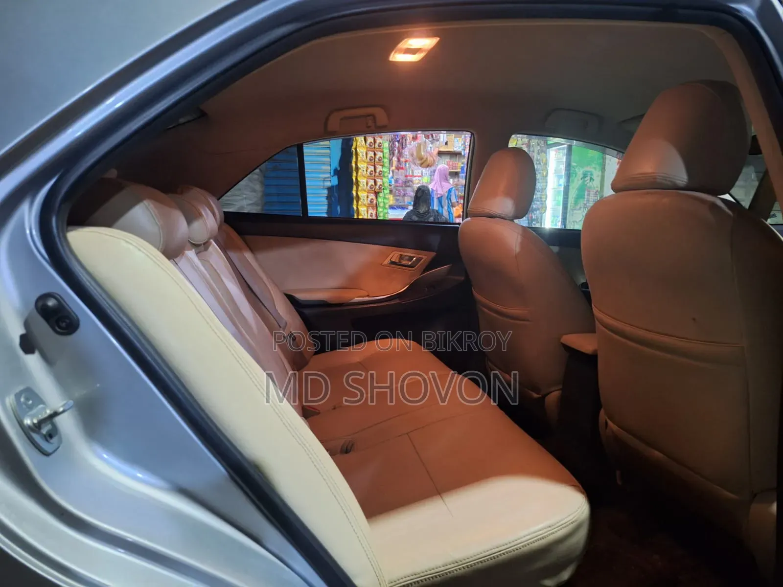 Toyota Premio 2017 Silver