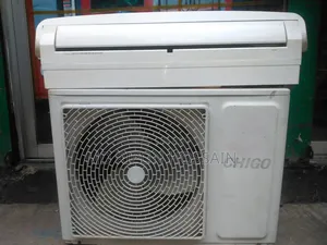 এক টন ব্যবহৃত চিকু এসি