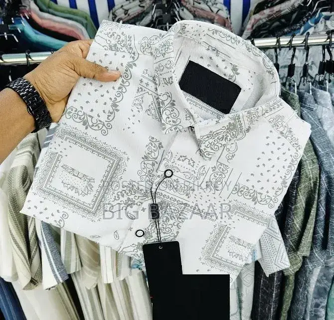 Luxury Popcorn Half Sleeve Print Shirt