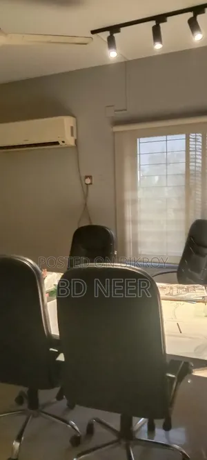 বনানীতে ১৯০০ বর্গফুটের অফিস ভাড়া হবে