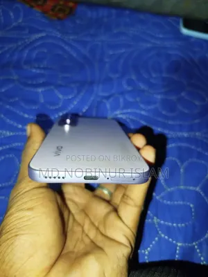 Vivo V70 256 GB Purple