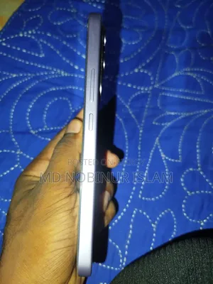 Vivo V70 256 GB Purple