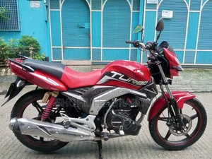 Runner Turbo V2 2023 Red