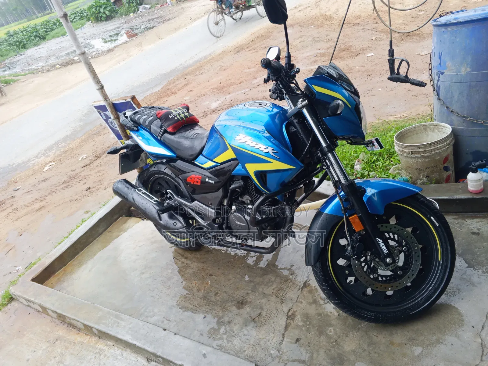 Hero Hunk 2022 Blue