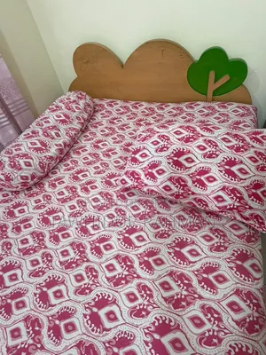 খাট ফুল ফ্রেশ