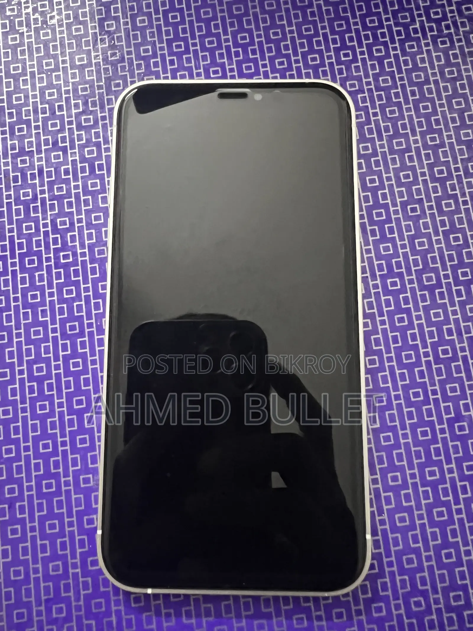 Apple iPhone XR 64 GB White