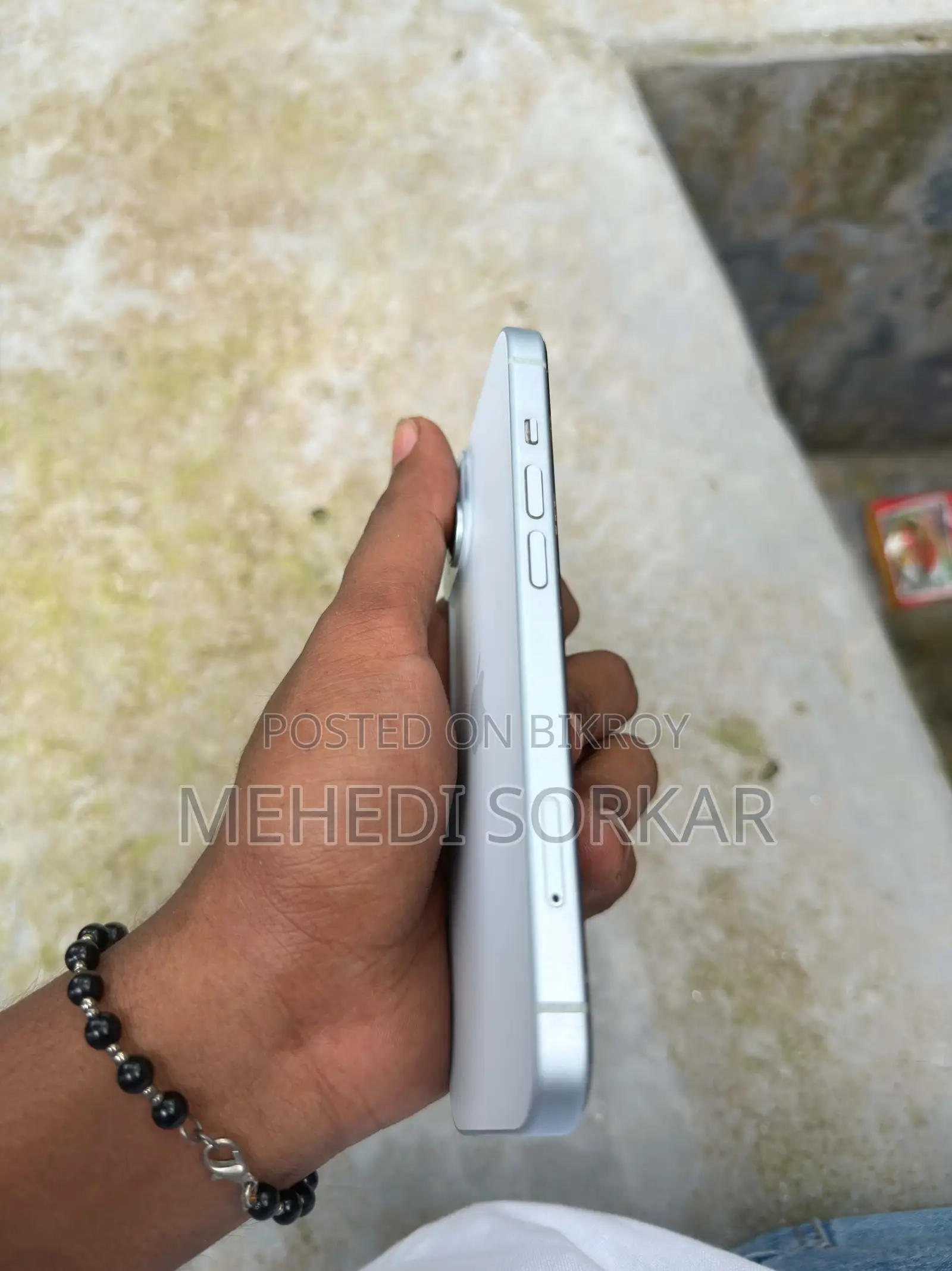 Apple iPhone 15 128 GB White