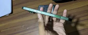 Apple iPhone 13 128 GB Green
