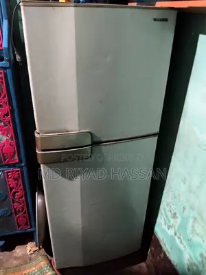 ফ্রিজার, (তোশিবা)