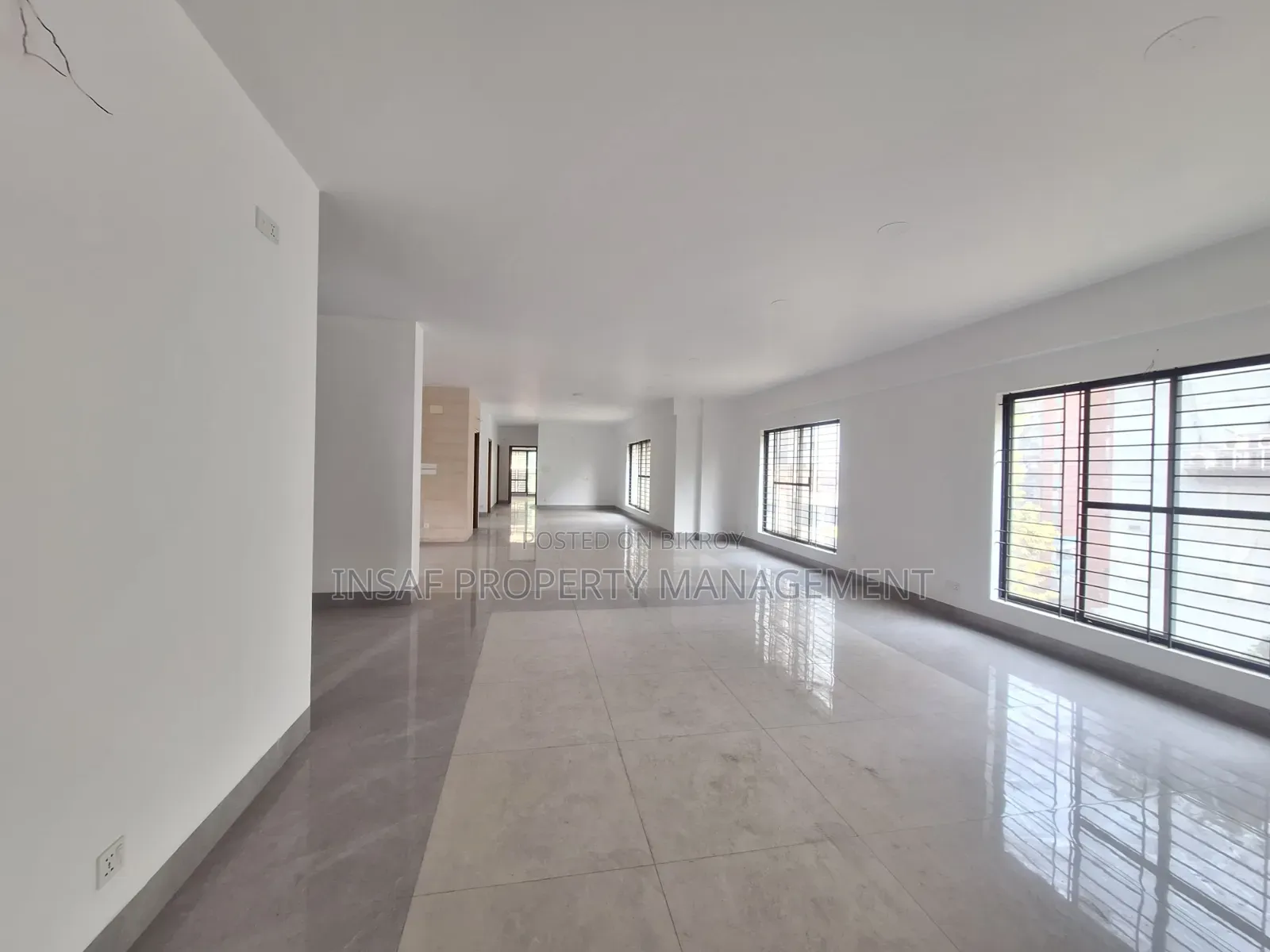 3700 Sqft Brand New Building for Office Space Rent Gulshan 2 Nice View