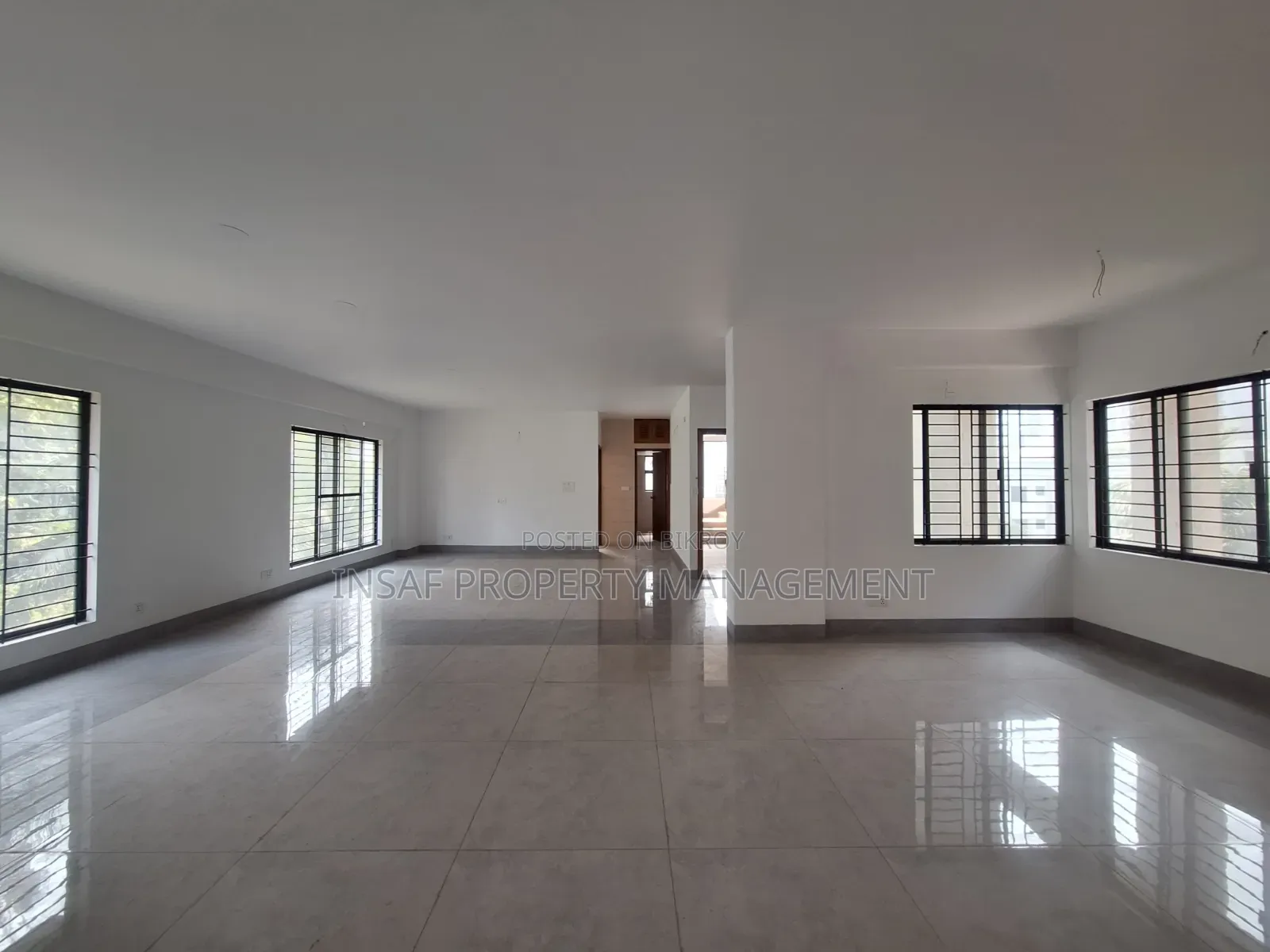3700 Sqft Brand New Building for Office Space Rent Gulshan 2 Nice View