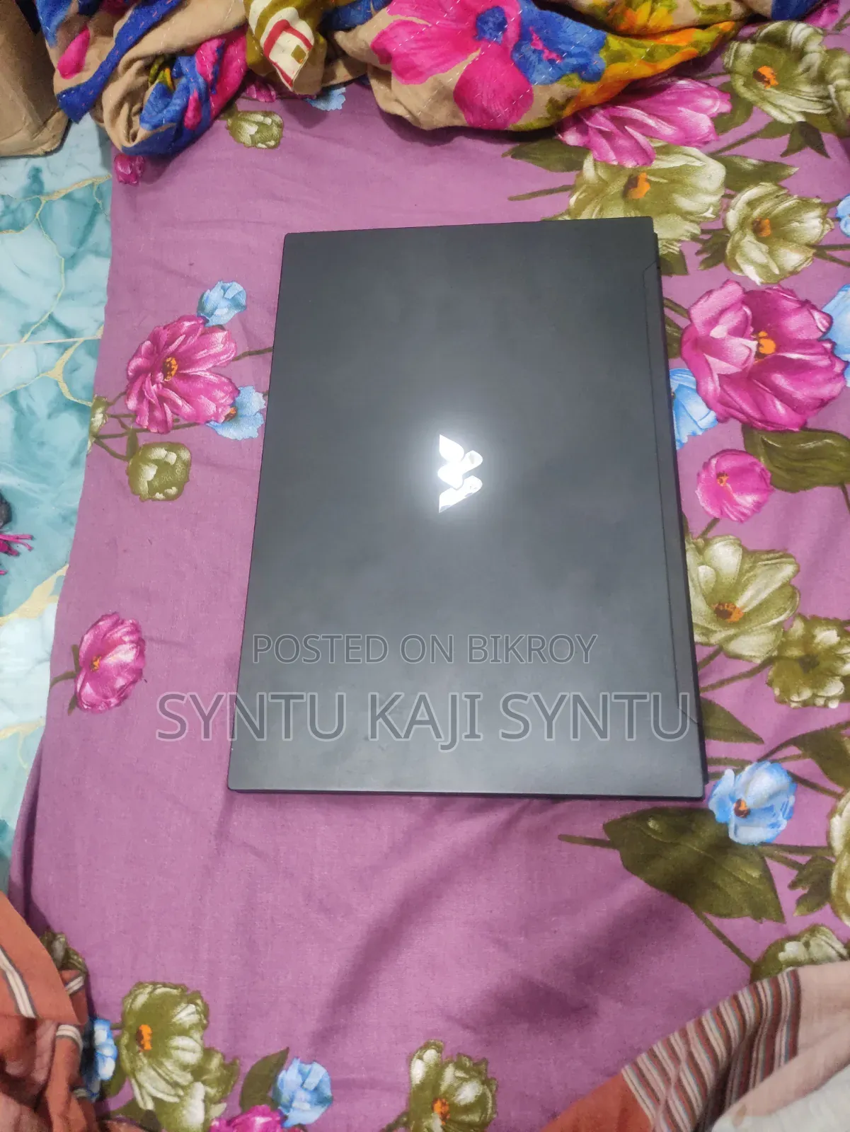 New Laptop 4GB Intel Core i3 SSD 256GB