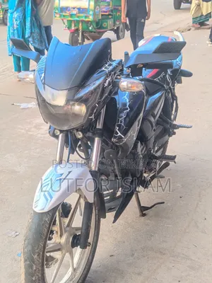 TVS Apache RTR 160 2V 2018 White