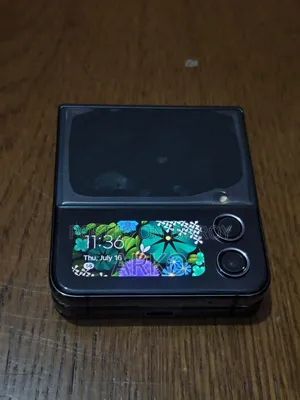 Samsung Galaxy Z Flip4 128 GB Black
