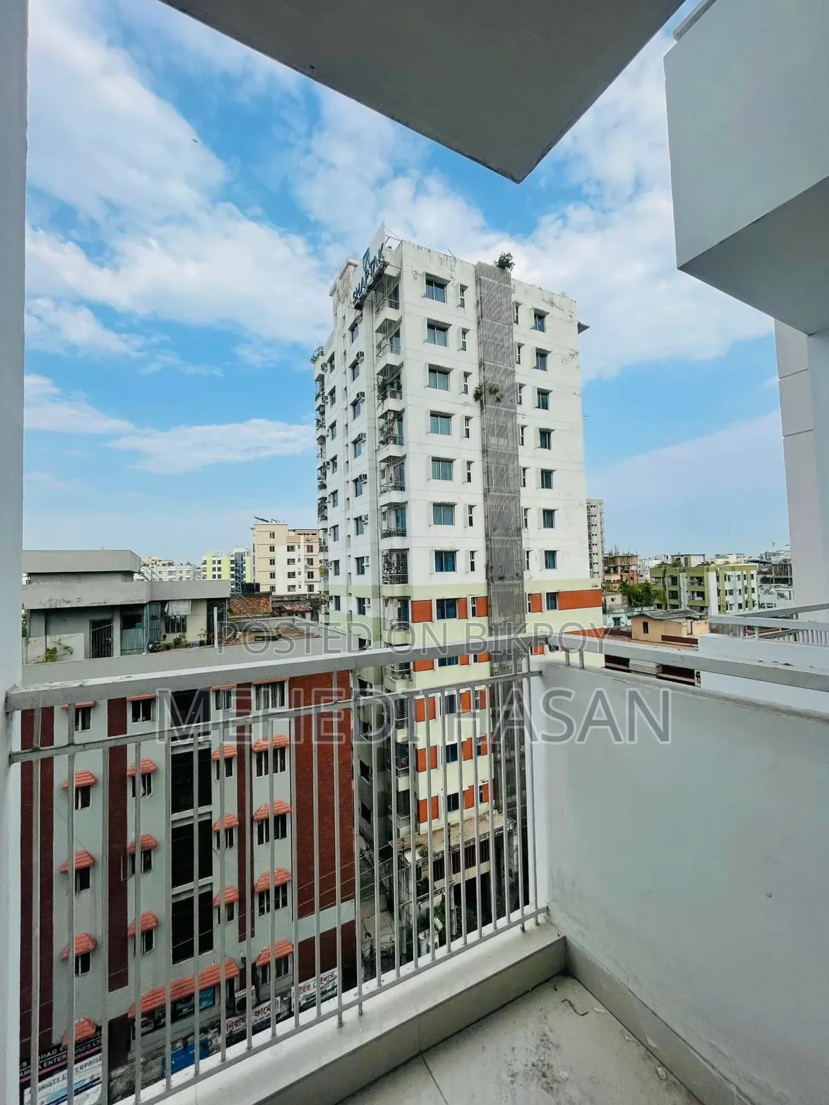 ৩ বেডরুমের অ্যাপার্টমেন্ট মালিবাগে বিক্রয়ের জন্য
