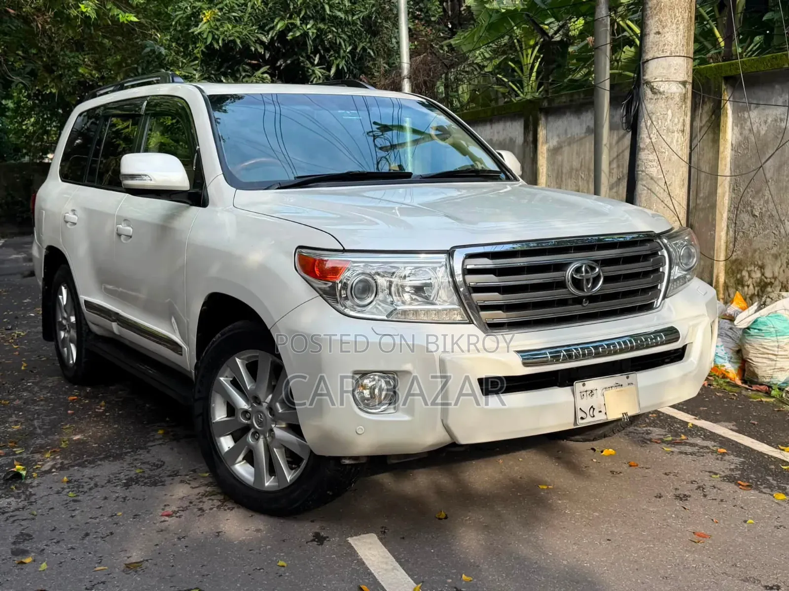 Toyota Land Cruiser 4.5 V8 VXR 2015 White