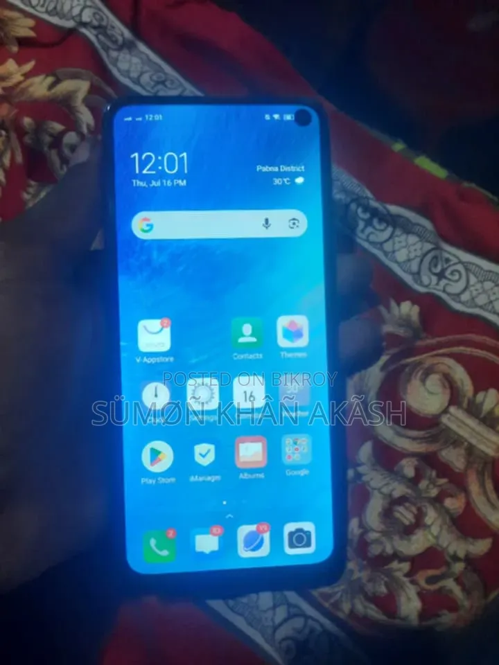 Vivo V19 128 GB Bronze
