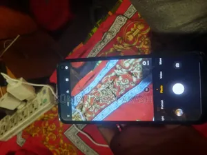 Vivo V19 128 GB Bronze