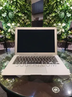 Laptop Apple MacBook Air 2017 8GB Intel Core i5 SSD 256GB