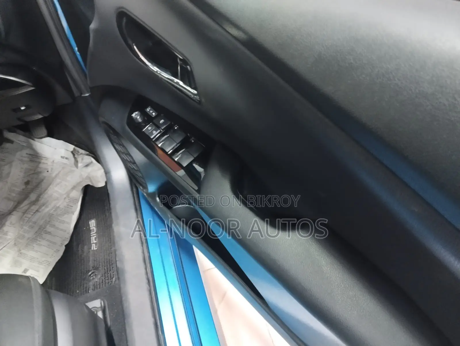 Toyota Prius 2020 Blue