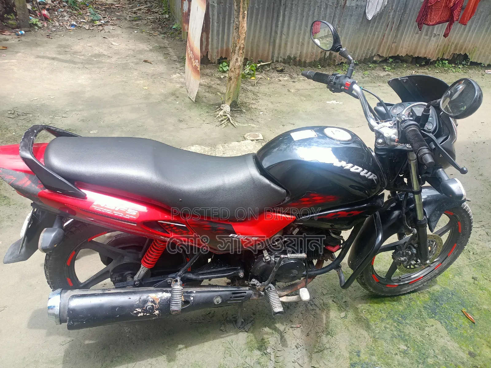 Hero Glamour 2016 Black