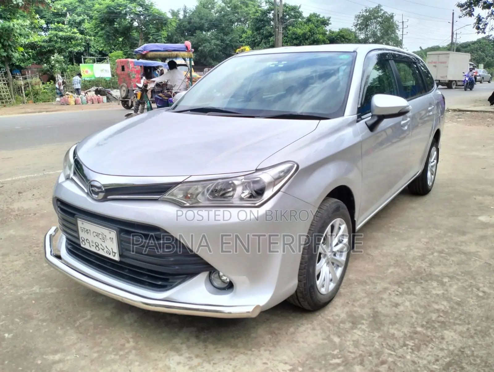 Toyota Corolla Fielder 2016 Silver