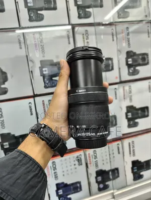 ক্যানন ১৮/১৩৫ মিমি এসটিএম লেন্স