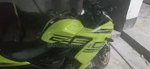 Suzuki Gixxer SF 250 2025 Green