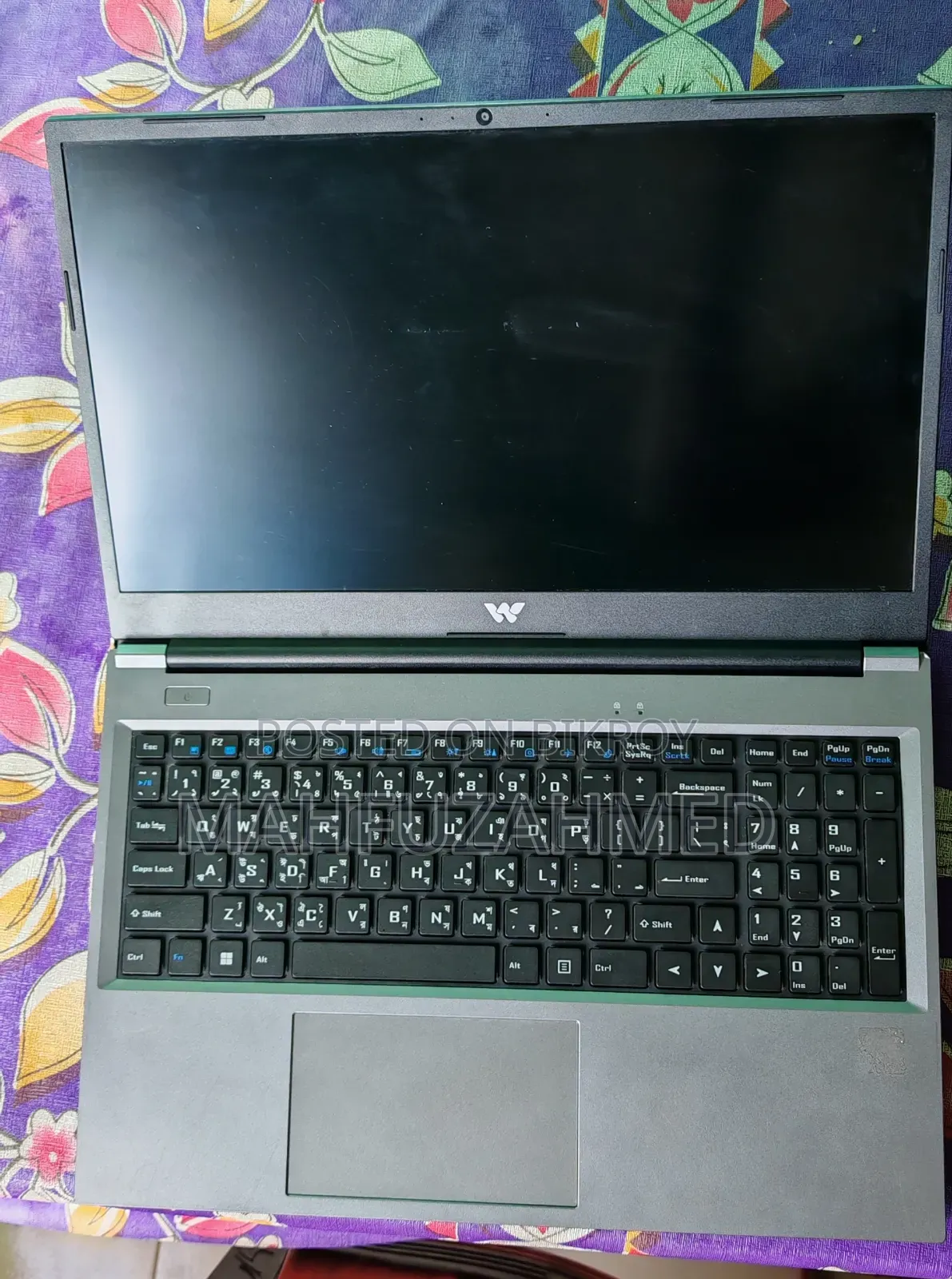 Laptop 4GB Intel Core i7 HDD+SSD 128GB