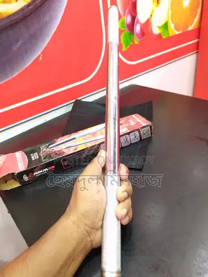 Nunchaku .