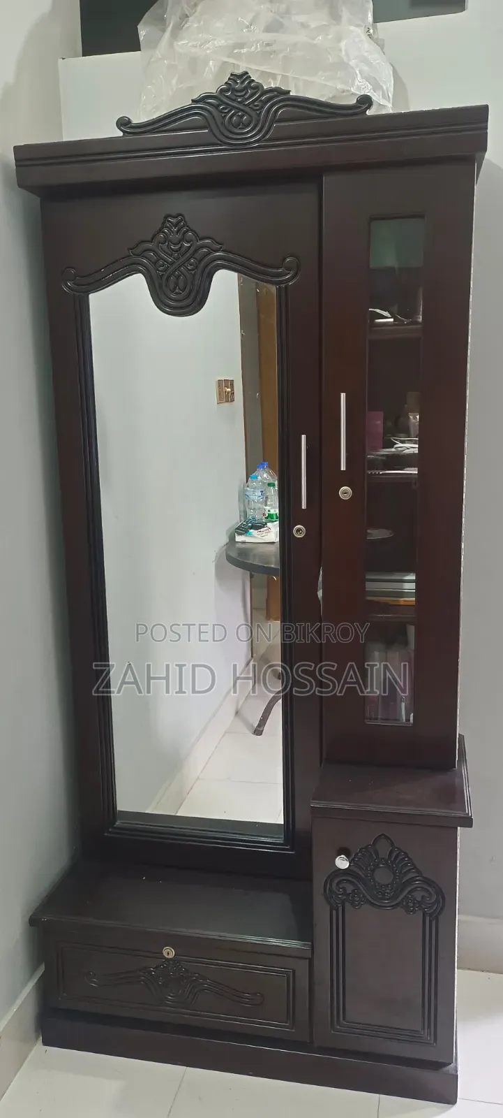 ড্রেসিং টেবিল ( Dressing Table)