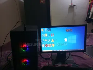 Desktop Computer 4GB AMD 256GB SSD