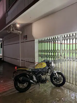 Yamaha Crux 2021 Yellow