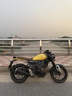 Yamaha Crux 2021 Yellow