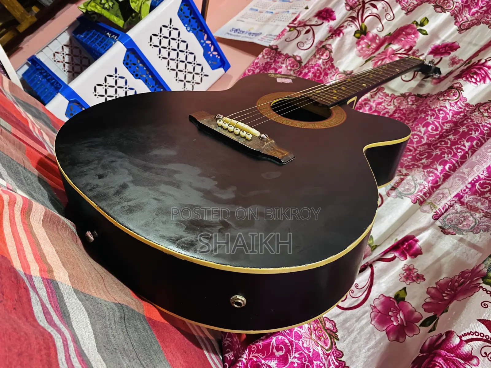 সিগনেচার গিটার