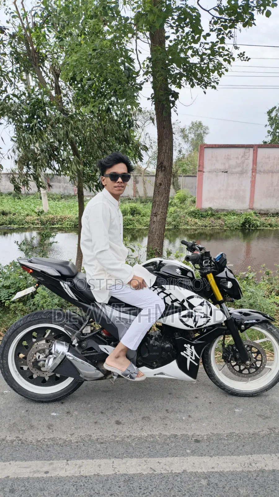 Suzuki Gixxer Fi ABS 2022 Black