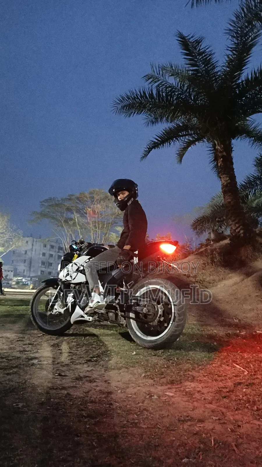 Suzuki Gixxer Fi ABS 2022 Black