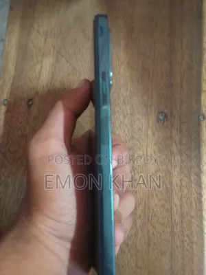 Vivo Y28 256 GB Gray