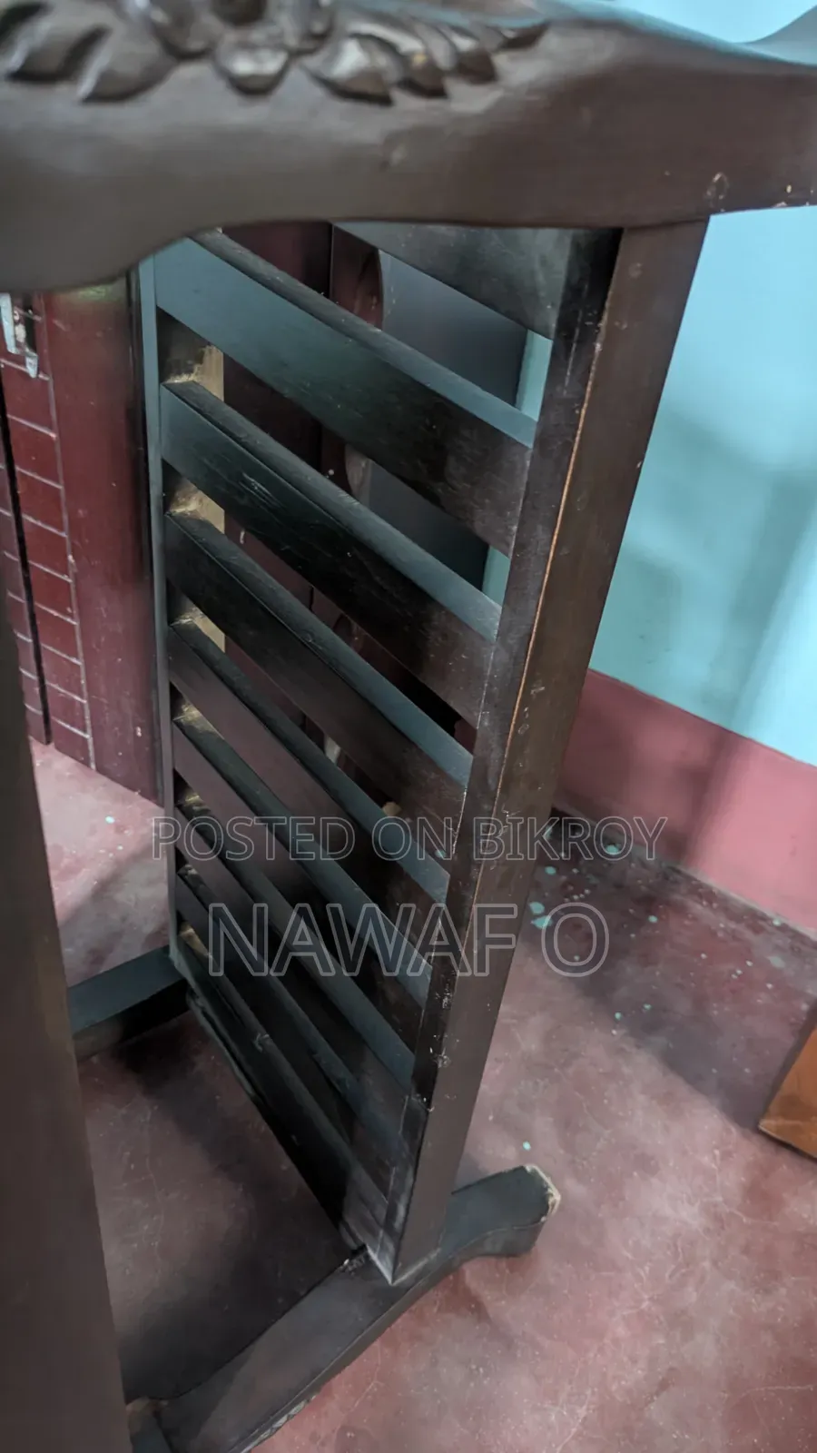 টি টেবিল বা গেস্ট টেবিল