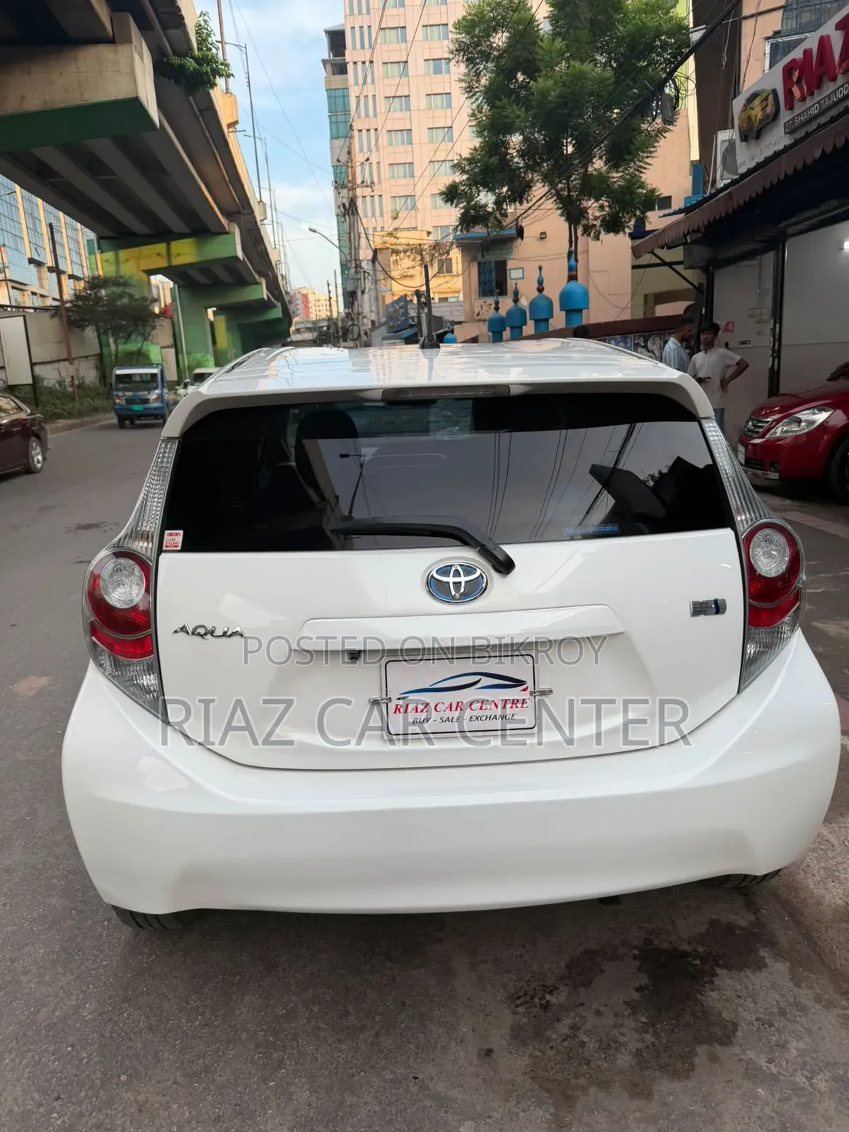 Toyota Aqua 2013 White