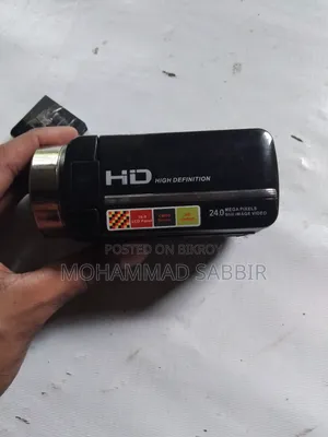 Working HD Video Camera 24 MP . No Charger and Battery.