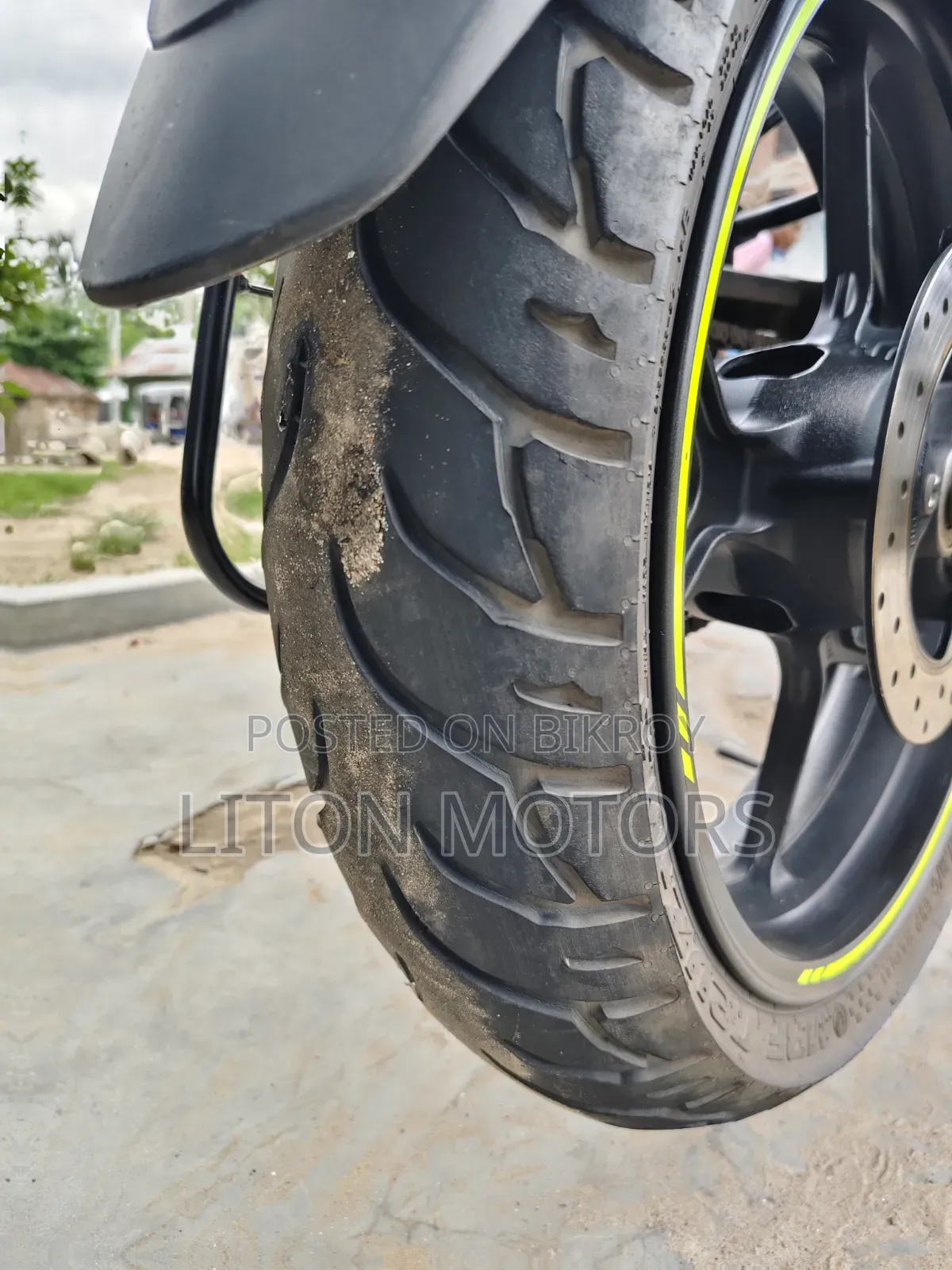 সুজুকি জিক্সার এফআই এবিএস ২০২৫ ব্ল্যাক
