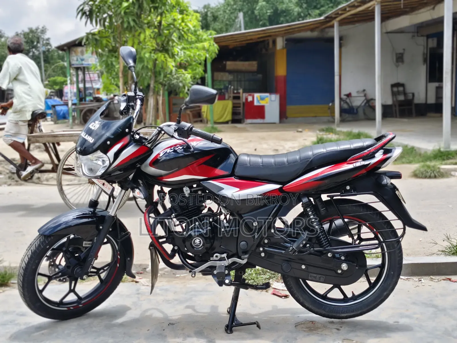Bajaj Discover 125 2024 Red