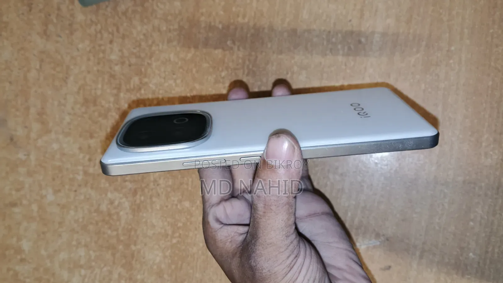 iQOO Z10 256 GB White