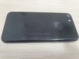 Apple iPhone 7 32 GB Black