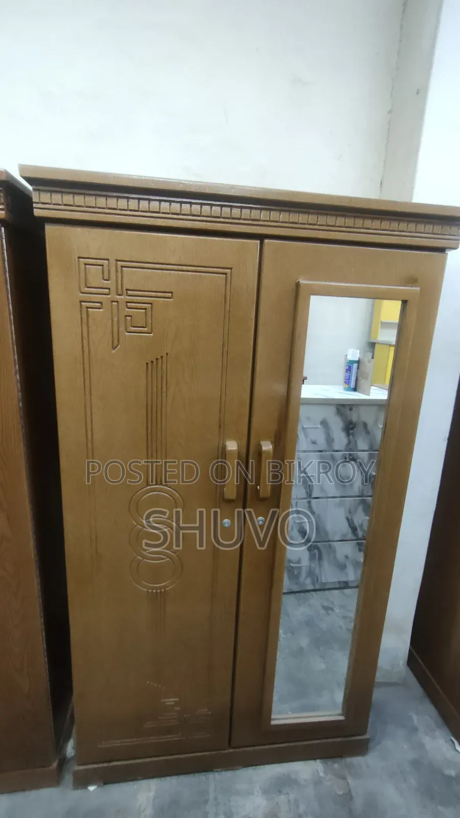 কানাডিয়ান প্রসেস উড আলমারি